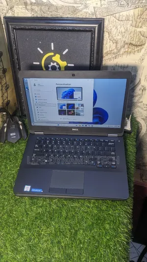 Laptop Dell Latitude E7470 8GB Intel Core i7 SSD 128GB