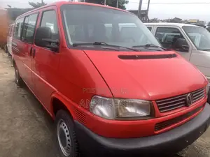 Volkswagen Transporter 2002 Red