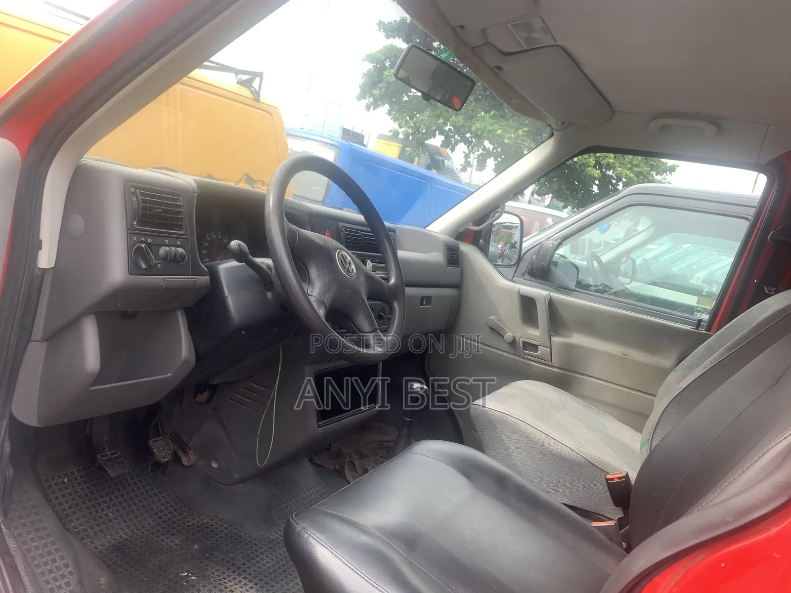 Volkswagen Transporter 2002 Red