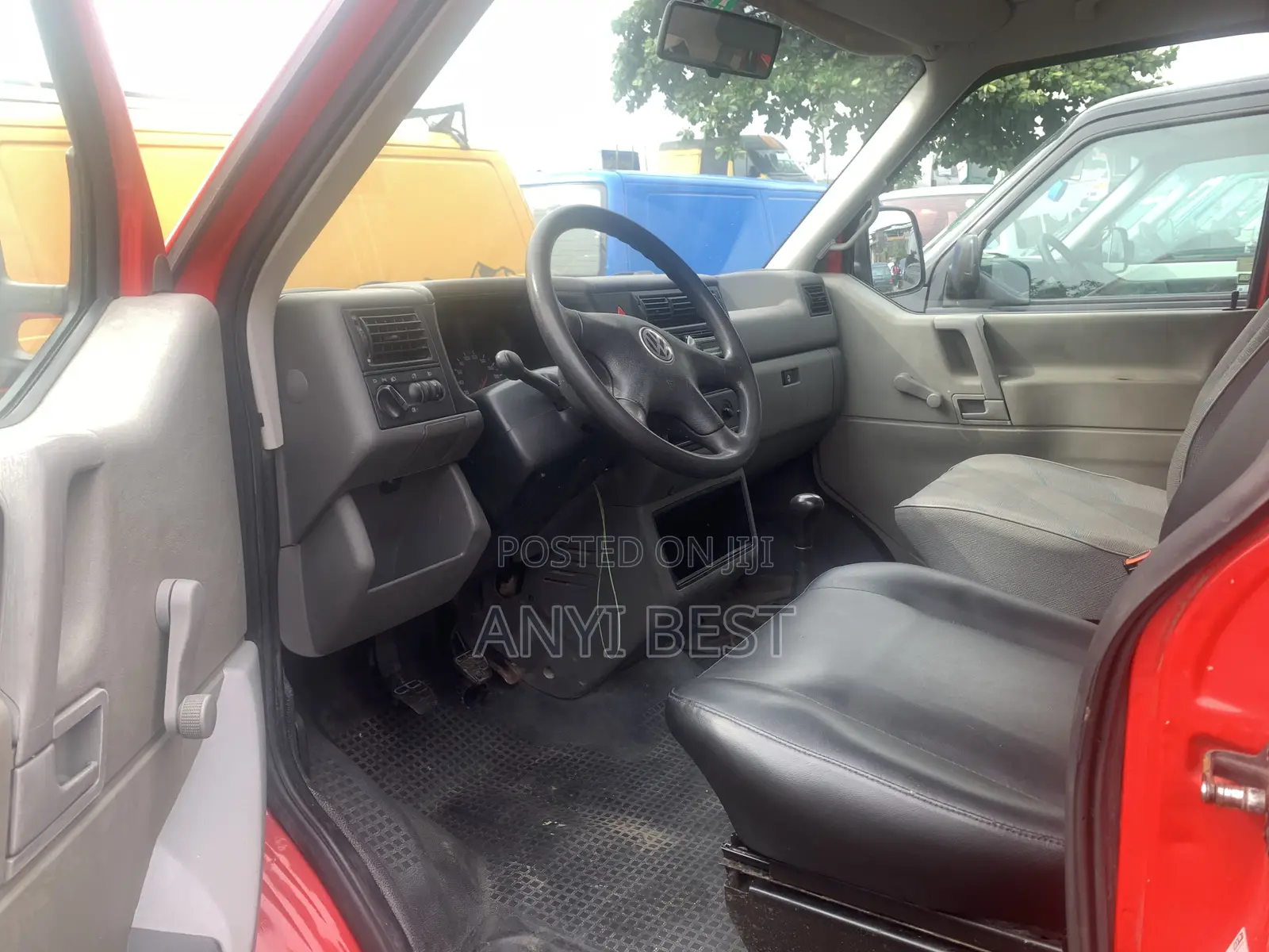 Volkswagen Transporter 2002 Red