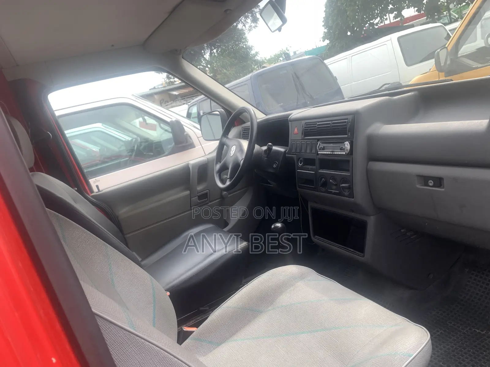 Volkswagen Transporter 2002 Red