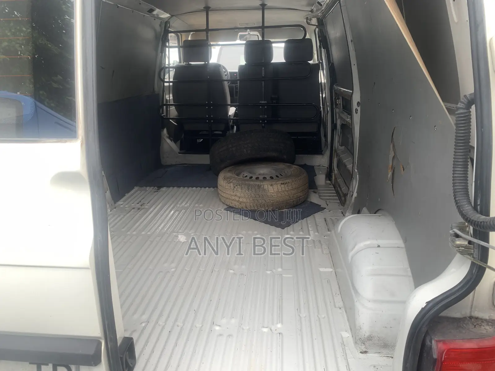 Volkswagen Transporter 2005 White