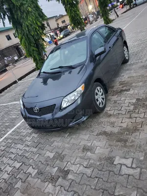 Toyota Corolla 2010 Gray