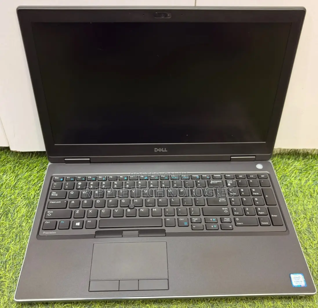 Laptop Dell Precision 7540 16GB Intel Core i9 SSD 256GB
