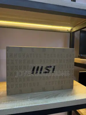 New Laptop MSI Katana 15 32GB Intel Core I7 SSD 1T