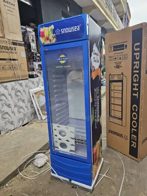 400 Liters Snowsea Showcase