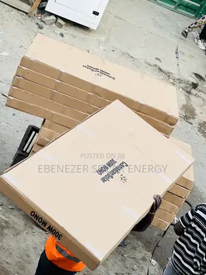 300w Canadian Solar Panels