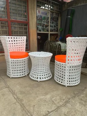 High Qualit Table With 2 Chaird