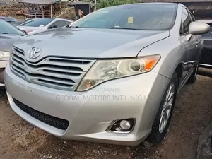 Toyota Venza AWD 2011 Silver