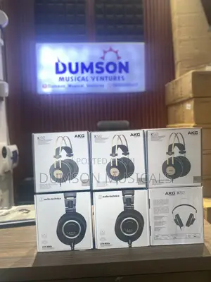  Akg Studio Headphones 