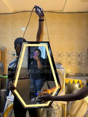 Belt Mirror