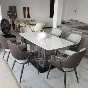 6 Seaters Dinning Table