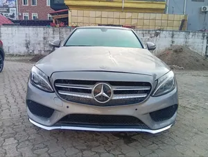 Mercedes-Benz C400 4Matic AWD Sedan (3.0L V6 7A) 2015 Gray