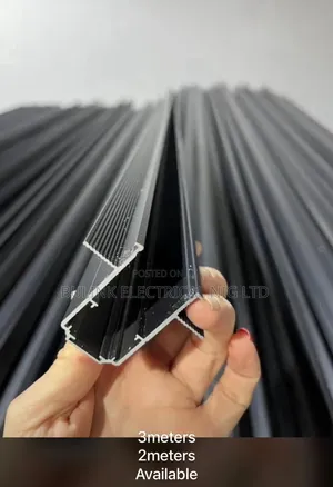 2 M Magnetic Track Light Real