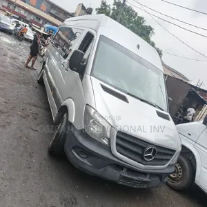 New Mercedes-Benz Sprinter 2016 Silver