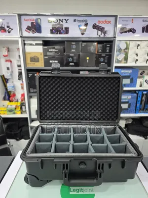 Red and Black Sutefoto Pelican Case