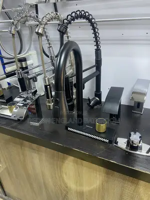 Black Pull Out Sink Mixer Tap