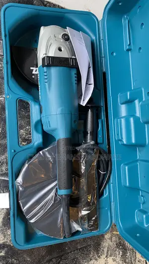 9” Makita Angle Grinder Machine