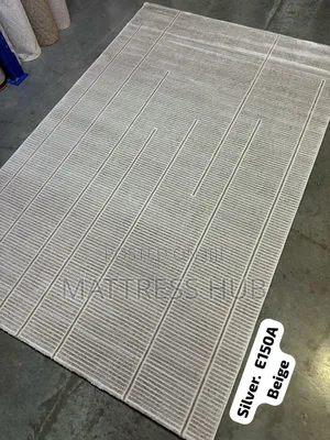 Beige Silver Turkish Centre Rug 5ft By 7ft