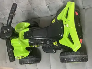 Kiddies Quad Bike With Chargeable Battery
