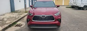 Toyota Highlander Platinum AWD 2023 Red