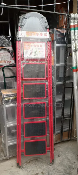 6 Ft Heavy Duty Kitchen Ladder