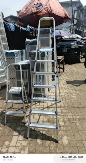 7ft Aluminum Ladder