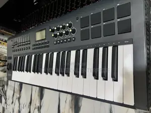 Midi Keyboard Axiom