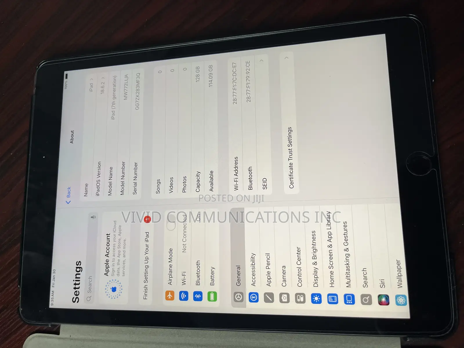 Apple iPad 10.2 (2020) 128 GB Gray