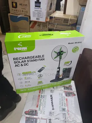 Iwin 18′′ Solar-Powered Cooling Solution