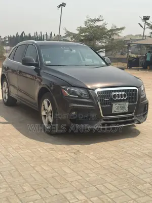 Audi Q5 3.0T Premium Plus quattro 4dr SUV AWD (3.0L 6cyl S/C 8A) 2014