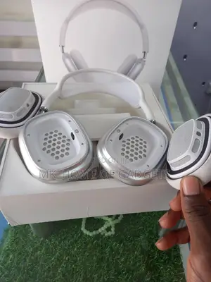 Open Box Airpod Max