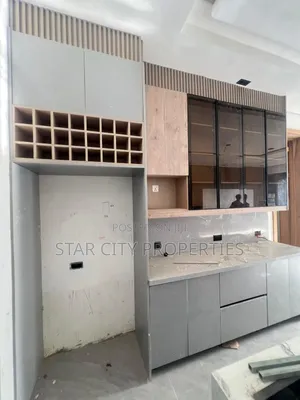3bdrm Apartment in Ikeja Lagos for sale