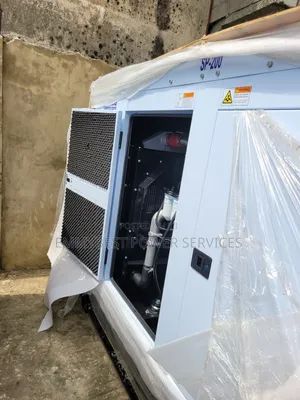 Super Quiet Heavy Duty 200kva Soundproof Generator