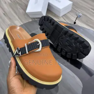 *High Quality Alexander Mcqueen Half Shoe