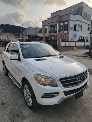 Mercedes-Benz M Class ML350 4dr SUV (3.5L 6cyl 7A) 2015 White