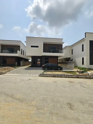 5bdrm Duplex in Lekki Phase1 for sale