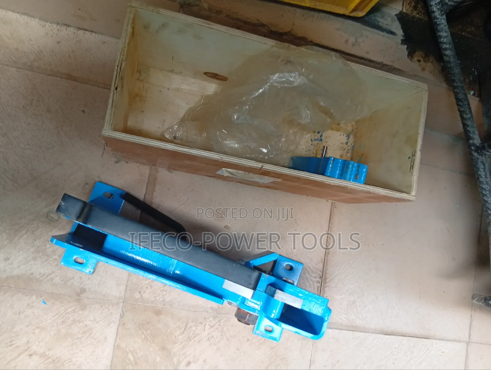 Manual Rebar Cutting Machine, Model Ms-32.