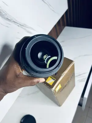 Nikon 24-70 F2.8g