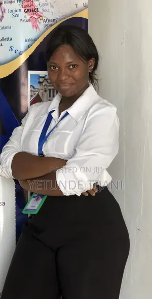 Receptionist