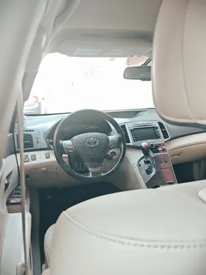 Toyota Venza V6 AWD 2010 Red