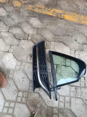 This Bumper Basket for Passat Se, the Set . Brand New