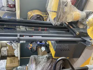 Full Electric Stacker 2tons by 5meter