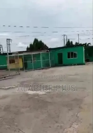 Non Functional Factory/ Equip. Warehouse 4 Sale At Oshodi Road Lagos