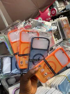 iPhone Xr-17pro Pouch