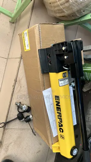 Enerpac Hydraulic Hand Pump P392 10,000psi