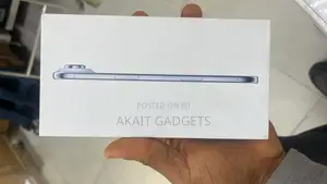 New Apple iPhone Air 256 GB Blue