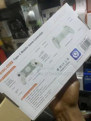 Type-C Mobile Game Controller