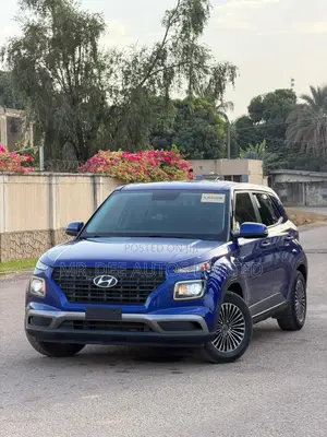 Hyundai Venue 2022 Blue