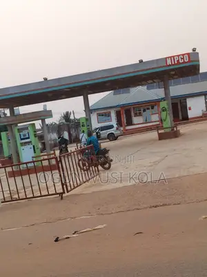 Cheap Filling Station For Sale